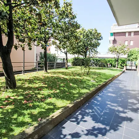 Terrace By Interhome * ססטרי לבאנטה